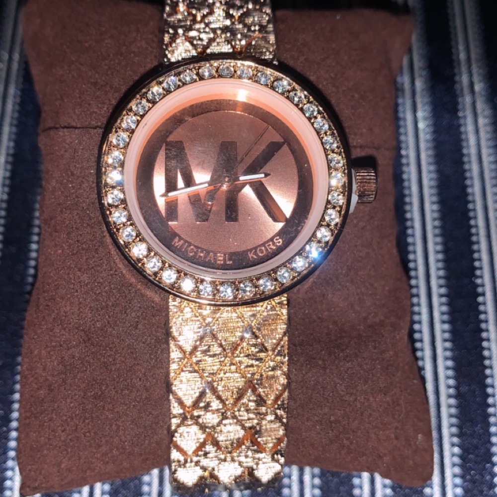 Mk Watch - Picture 4 of 6